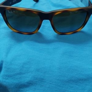 Women's Ray Ban sunglasses